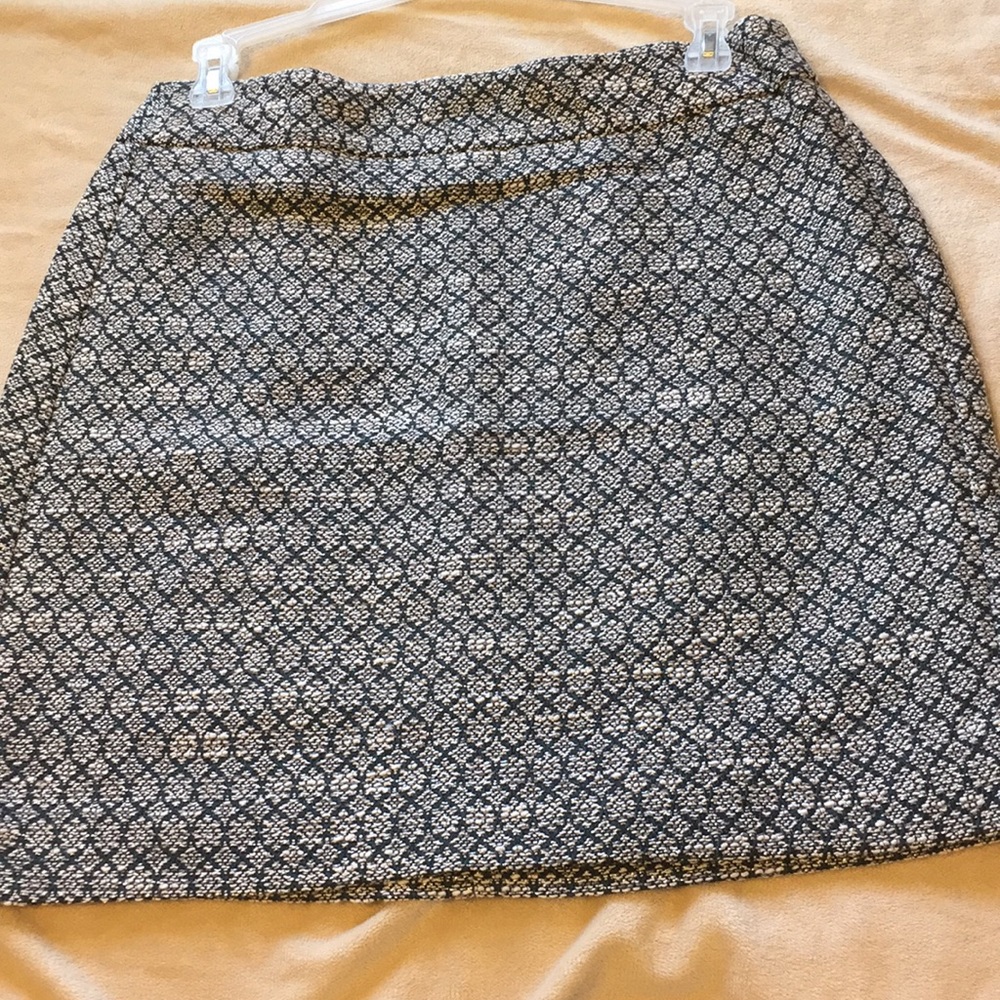 Loft skirt